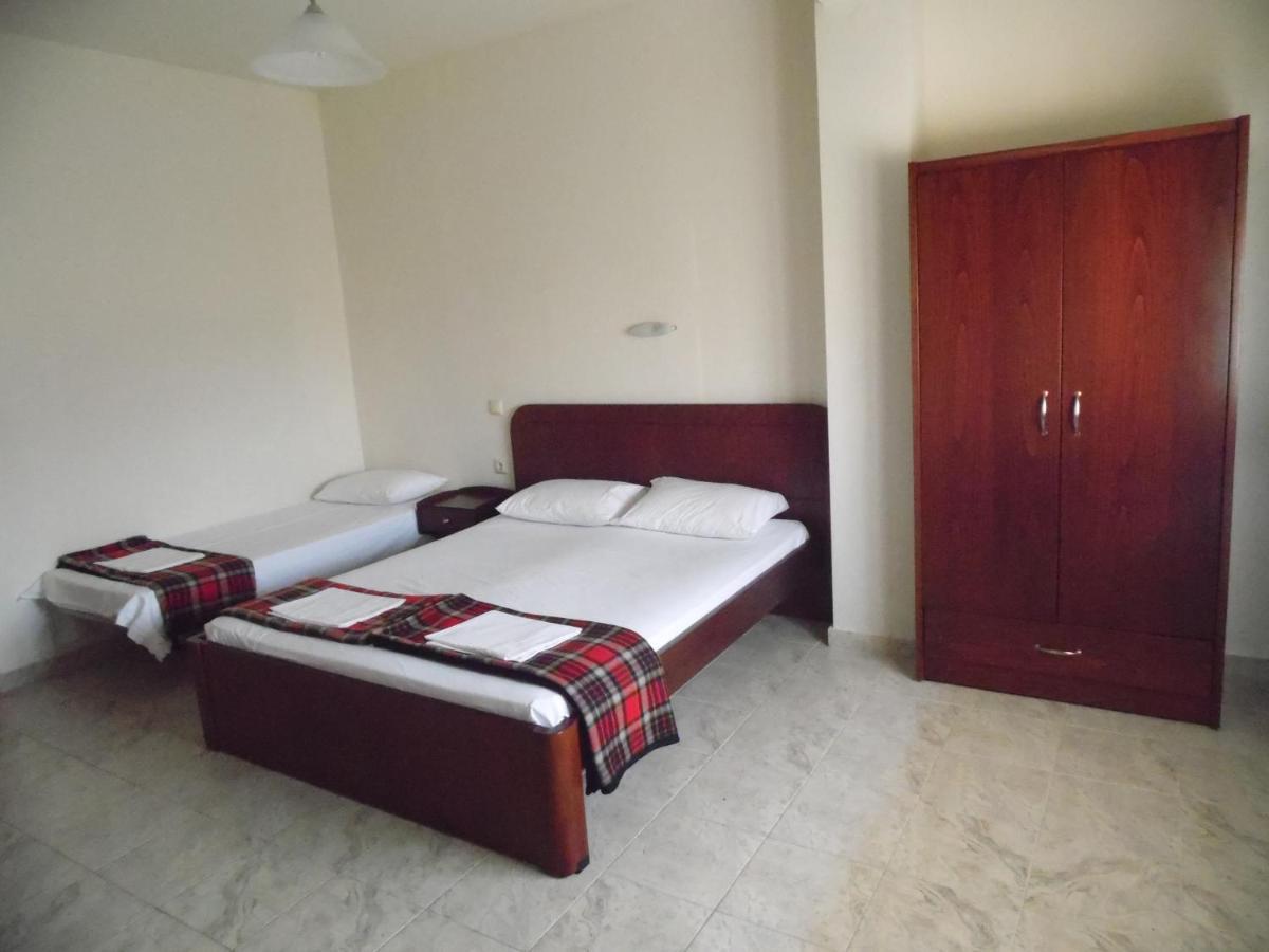 Christos Rooms Stavros  Exterior photo